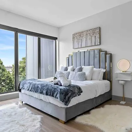 New Luxury Penthouse With Amazingviews King Bed Apartamento